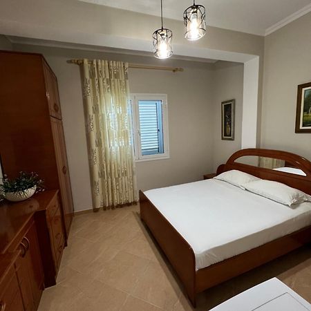 Trip-Stop Apartments Vlore Luaran gambar