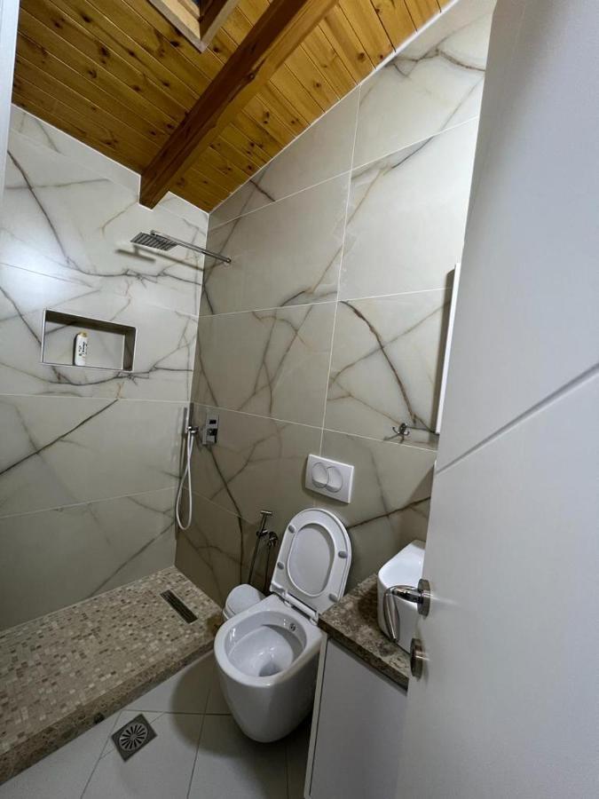 Trip-Stop Apartments Vlore Luaran gambar