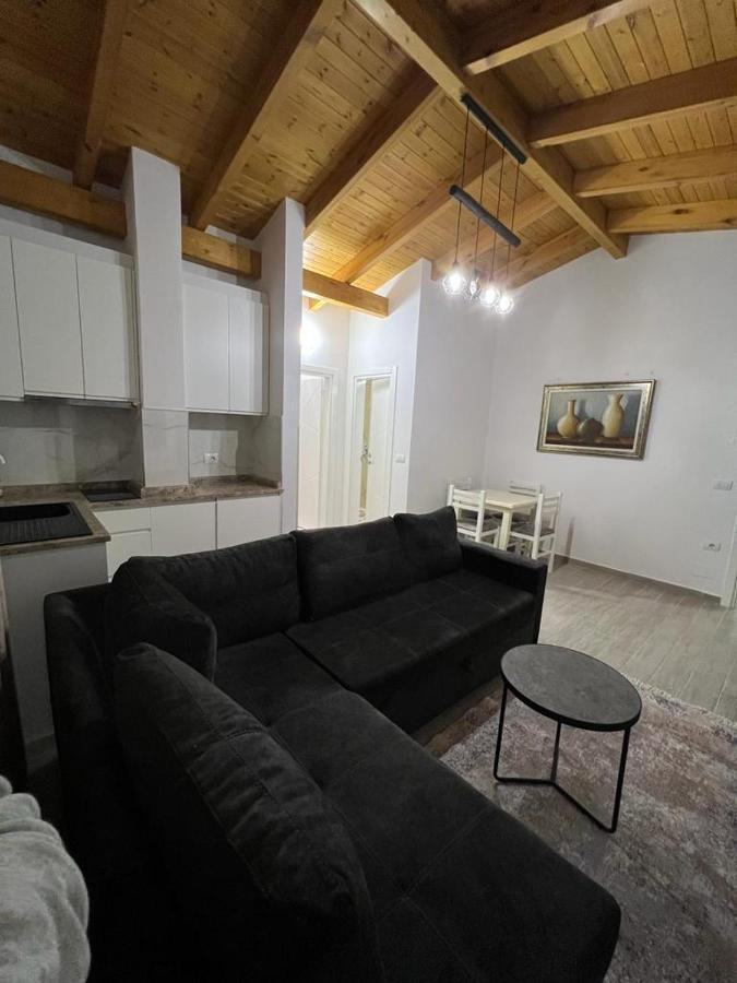 Trip-Stop Apartments Vlore Luaran gambar