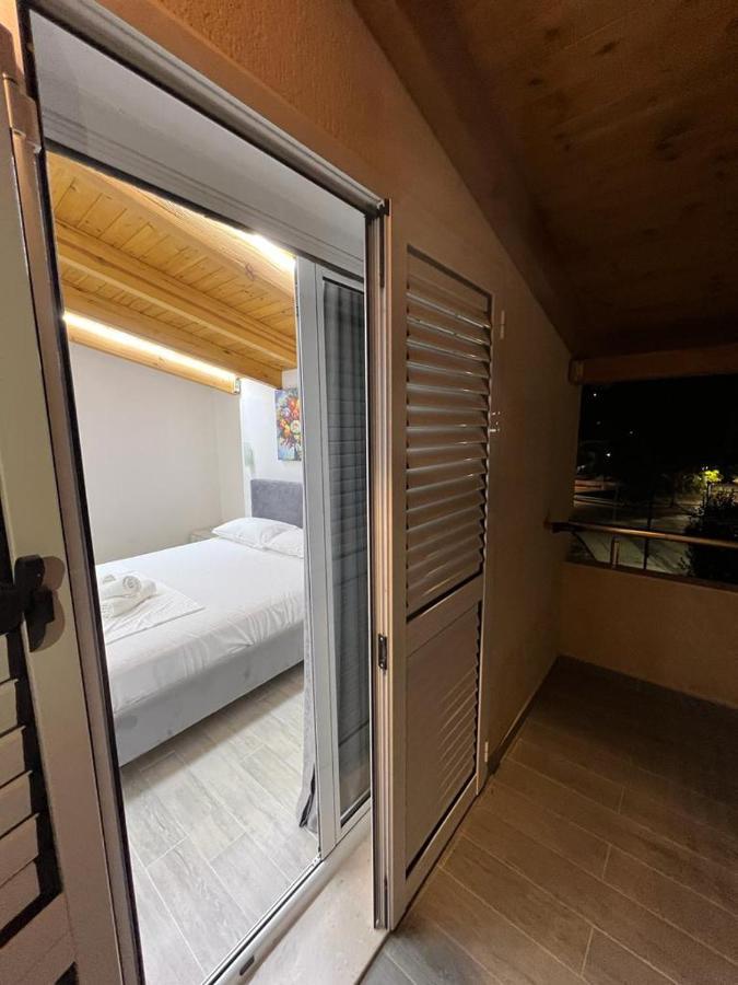 Trip-Stop Apartments Vlore Luaran gambar